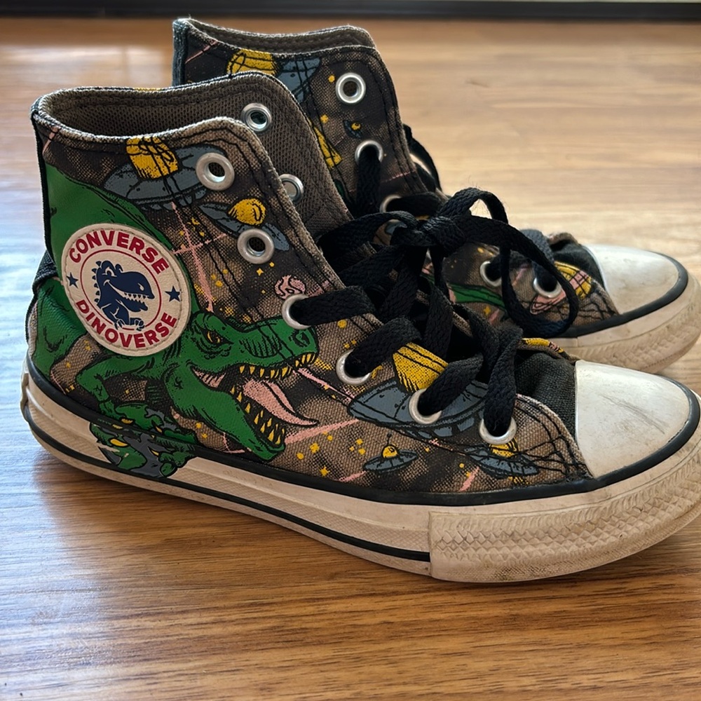 Converse dinosaur shoes